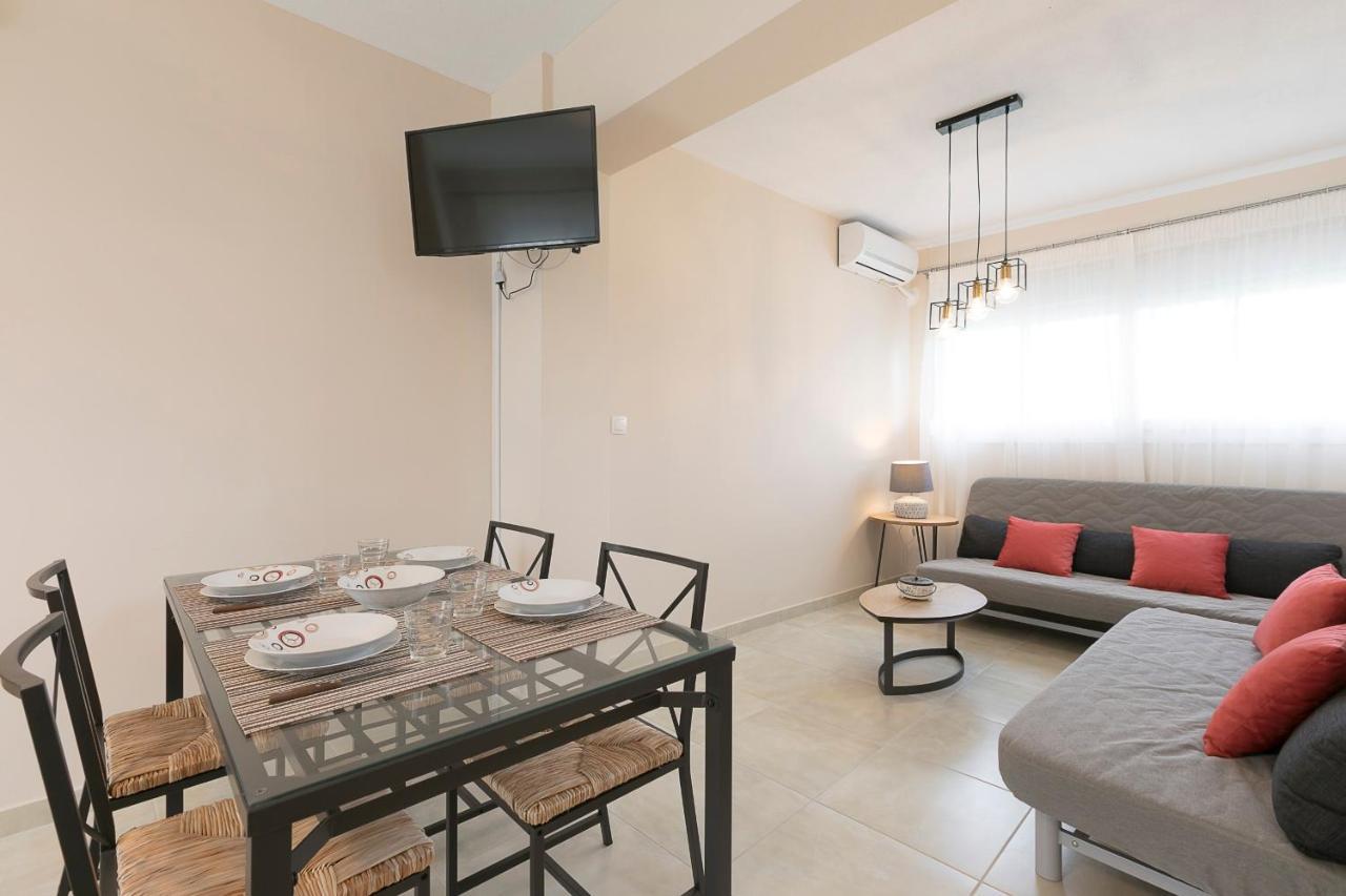 Palm Tree Apartments #Feelslikehome Ormos Panagias Extérieur photo